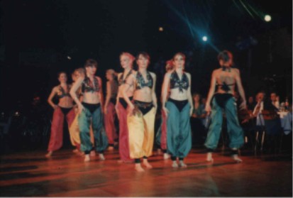 T�nzerinnen in Arabian Affairs